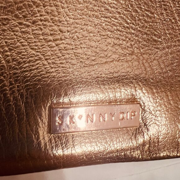 Skinnydip-Rose Gold Metallic Back Pack-11" x 11" x 5"- Roomy-Adjust. Straps-Zip - Picture 3 of 13